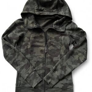 Lululemon Scuba Hoodie Full Zip – Size 6 – Dark Camo – Classic Scuba Zip Jacket